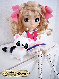 Candy_Candy_Pullip_Doll_03.jpg