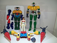 Jeeg_robot_d'acciaio_models_figures_toys_002-1.JPG