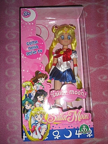 Sailor_Moon_bambole_Giochi_Preziosi_2011_001.jpg