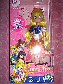 Sailor_Moon_bambole_Giochi_Preziosi_2011_002.jpg