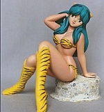 Urusei_Yatsura_figures_dolls020.jpg