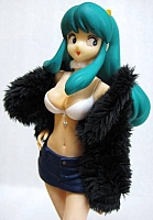 Urusei_Yatsura_figures_dolls062.jpg